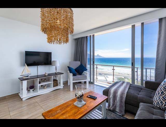 1 BEDROOM SECTIONAL TITLE FOR SALE IN BEACHFRONT